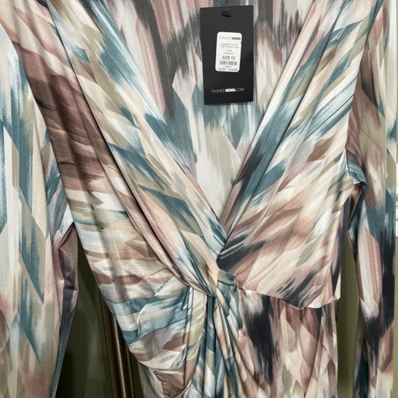 Multi Dress - Picture 2 of 3